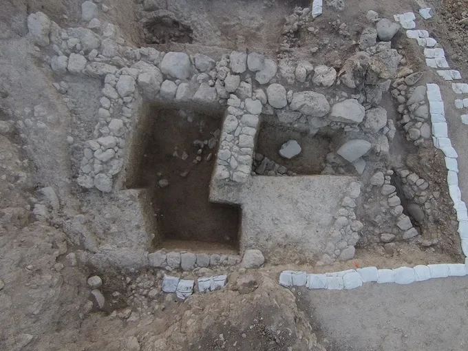 Excavaciones de Tel Abel Bet Maacá