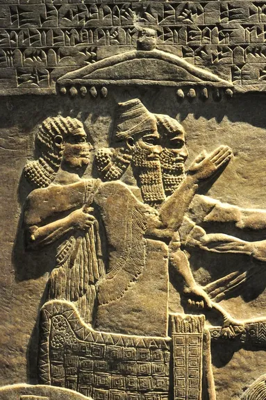 Relieve de Teglatfalnasar III de Asiria en su palacio de Nimrud