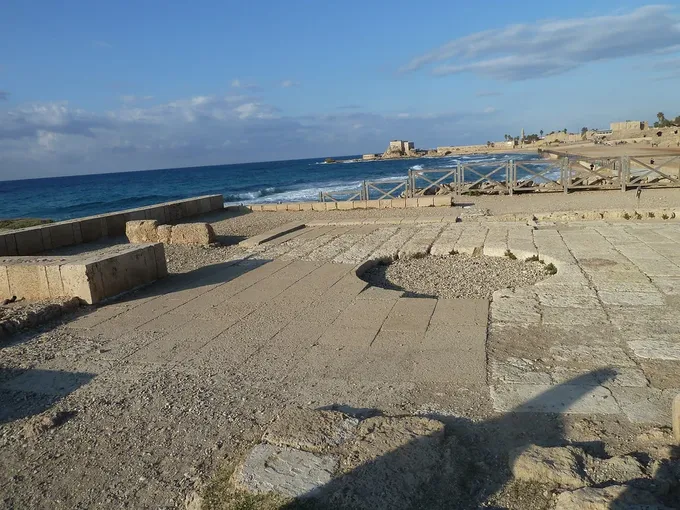 Palacio del promontorio de Cesarea, pretorio de Herodes donde Pablo fue preso