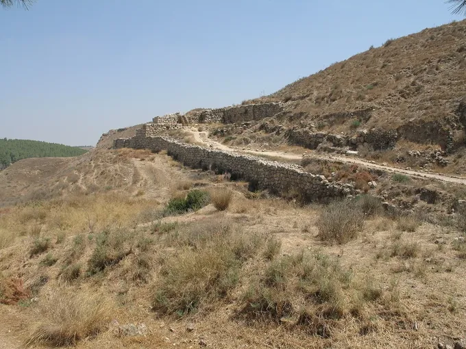 Puerta monumental de Laquís, donde los ancianos se sentaban a juzgar